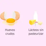 Evita pescado crudo, huevos crudos, lácteos sin pasteurizar y fruta/verdura sin lavar. Una dieta para embarazadas segura es clave.