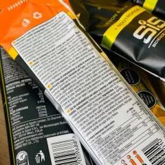 Gel de maltodextrina con sabor a naranja. La maltodextrina es un carbohidrato que aporta energía rápida.