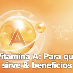 Vitamina A: descubre sus beneficios y los alimentos ricos en ella. La imagen muestra la letra "A" dentro de una esfera brillante y una fórmula química.