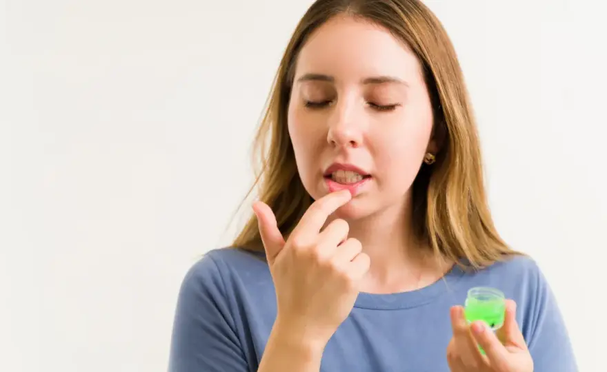Labios agrietados - Remedios, dieta y errores que los empeoran