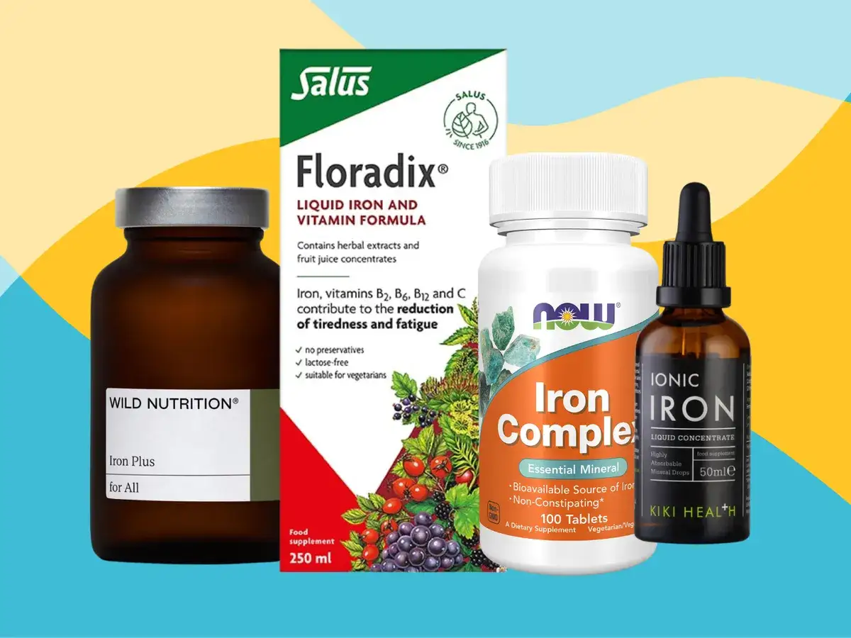 Variedad de suplementos de hierro: gotas líquidas, fórmula de hierro y vitaminas, y pastillas.