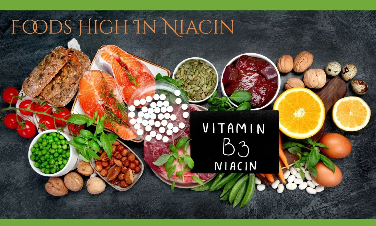 Alimentos ricos en niacina, o vitamina B3 para que sirve, como salm&oacute;n, h&iacute;gado, frutos secos y verduras.