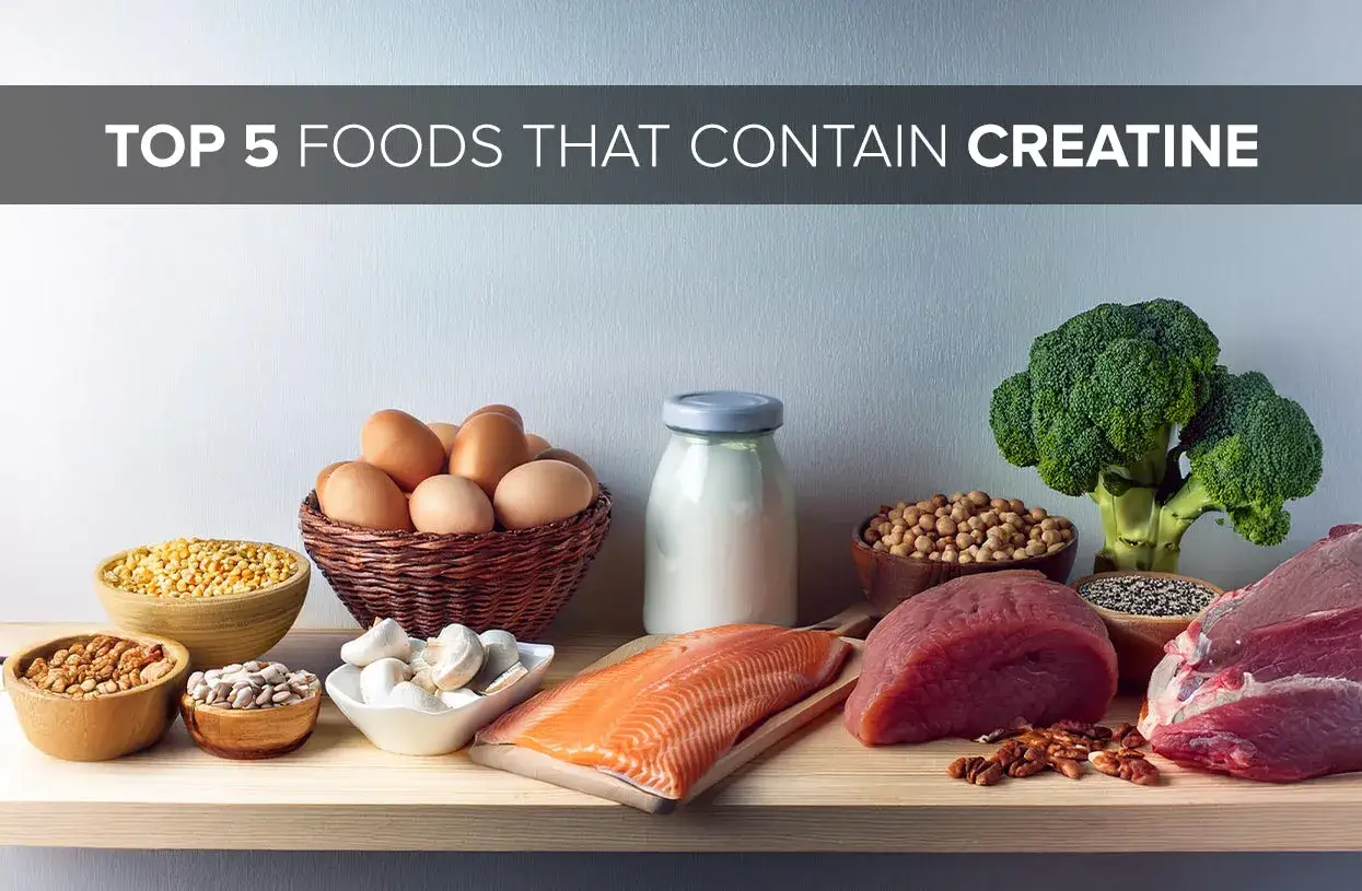 Variedad de alimentos con creatina: carne roja, salm&oacute;n, huevos, leche, br&oacute;coli, frutos secos y legumbres.